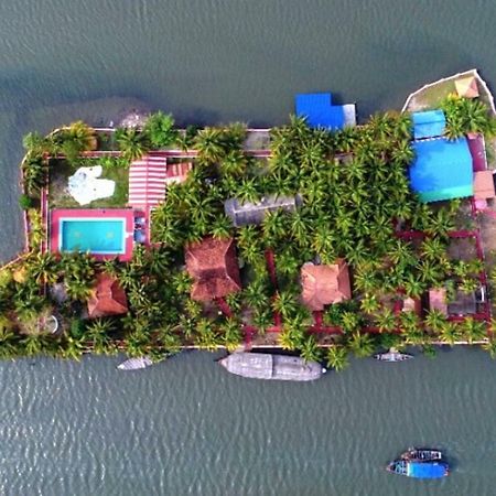Regant Lake Village, Kollam. Chavara Екстериор снимка