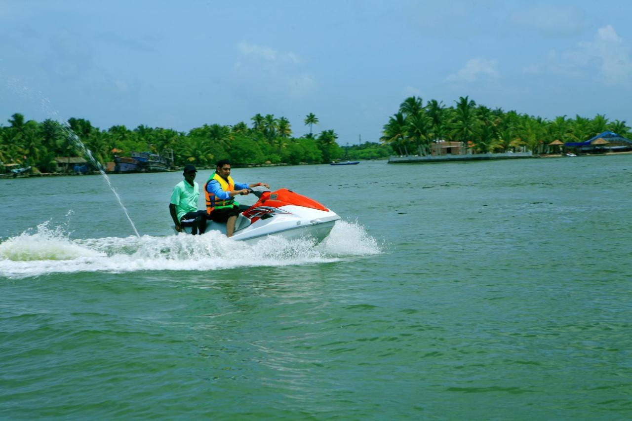 Regant Lake Village, Kollam. Chavara Екстериор снимка