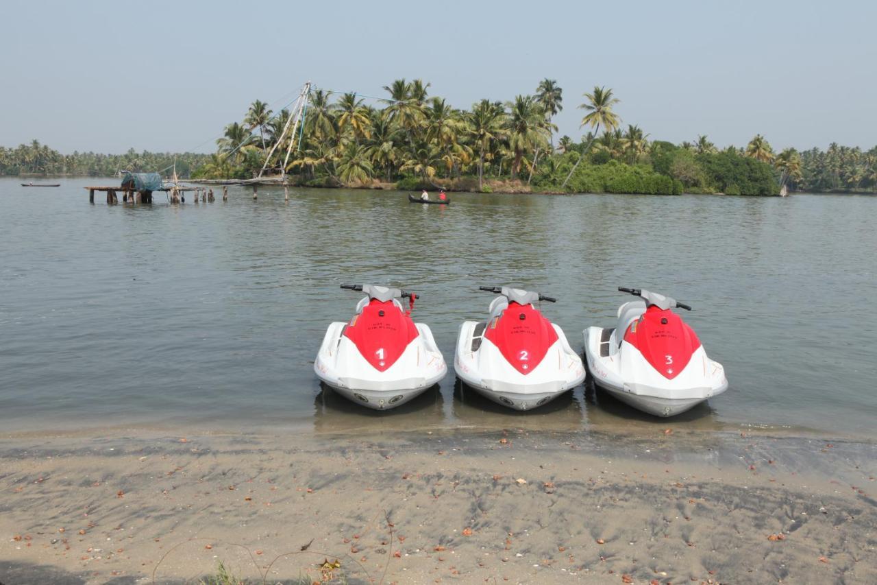 Regant Lake Village, Kollam. Chavara Екстериор снимка