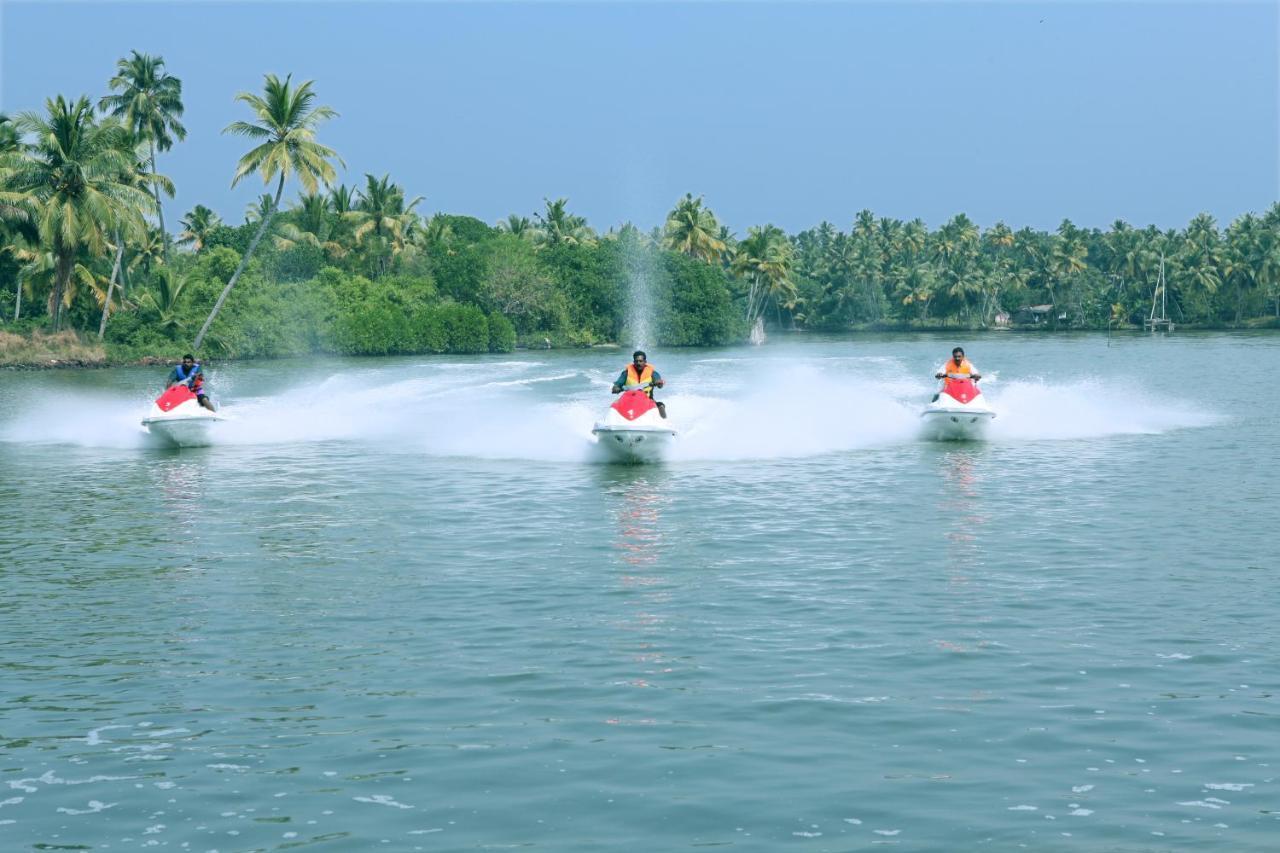Regant Lake Village, Kollam. Chavara Екстериор снимка