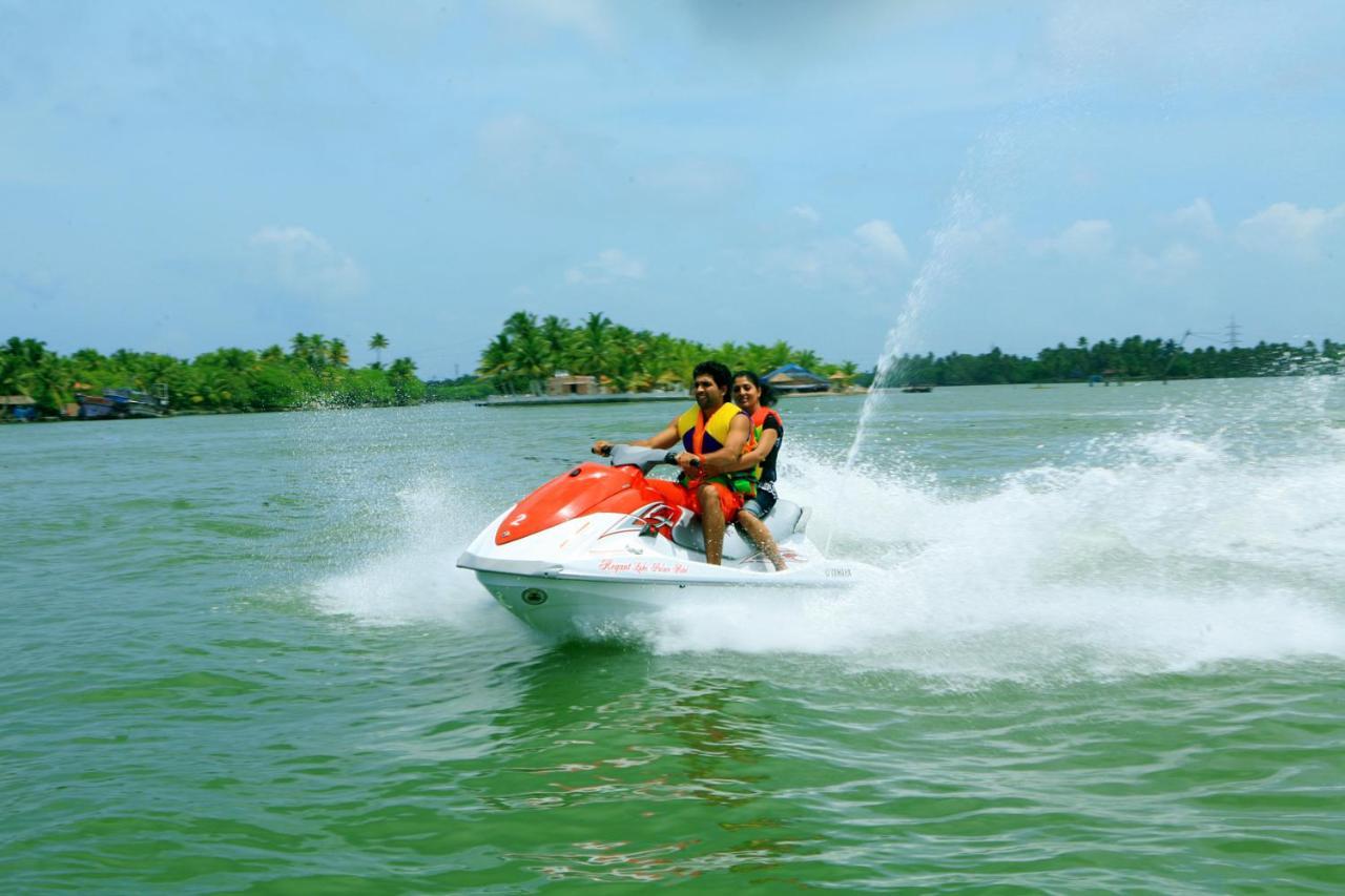 Regant Lake Village, Kollam. Chavara Екстериор снимка